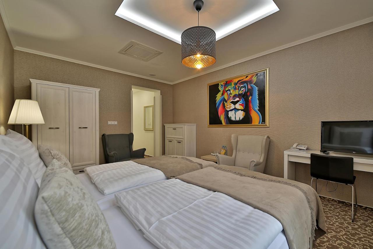 Hotel Pod Branou Bardejov Luaran gambar
